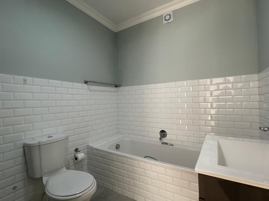 To Let 2 Bedroom Property for Rent in Royal Ascot Western Cape